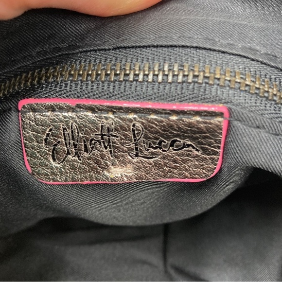 Elliott Lucca | Bronze Metallic Woven Zipper Crossbody Bag - Picture 4 of 6